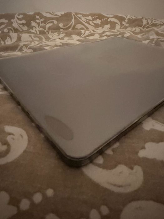 Apple MacBook Pro 2019 | 13.3" | Touch Bar