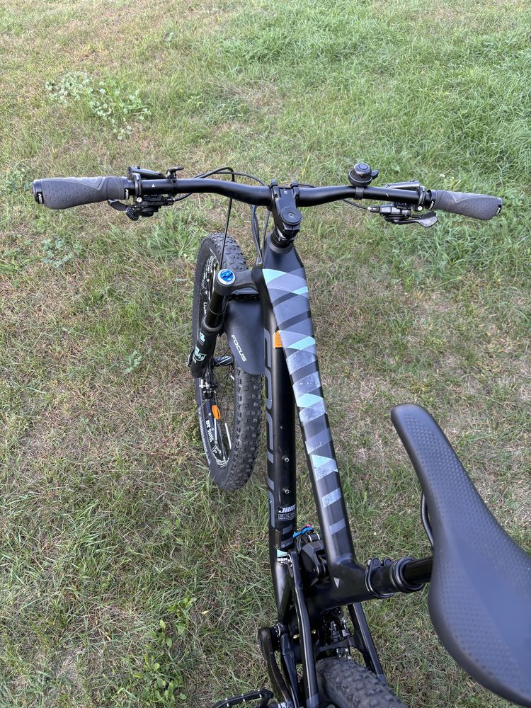 Rower focus jam carbon pro 27,5 trail 2x11 deore xt r.M dt swiss fox