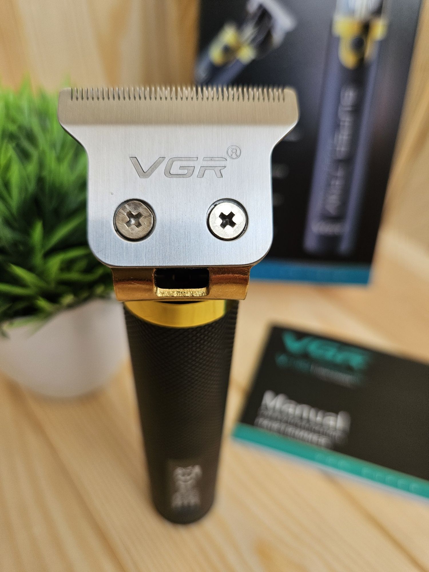 триммер головы и бороды VGR V-082 Професійний трімер машинка тример