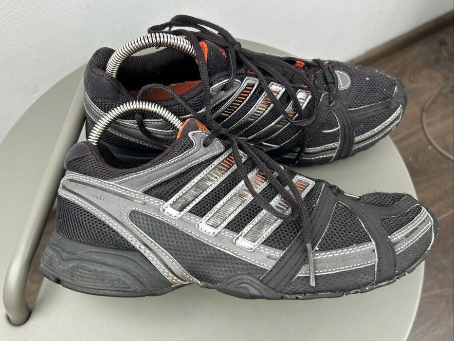 Оригінал! Кросівки Adidas Adiwear 42 розмір MM712