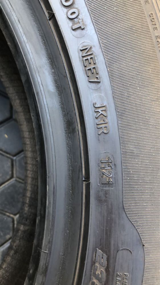 Продам резину,колеса,скаты 235.55.19 Goodyear eagle f1 suv 4*4