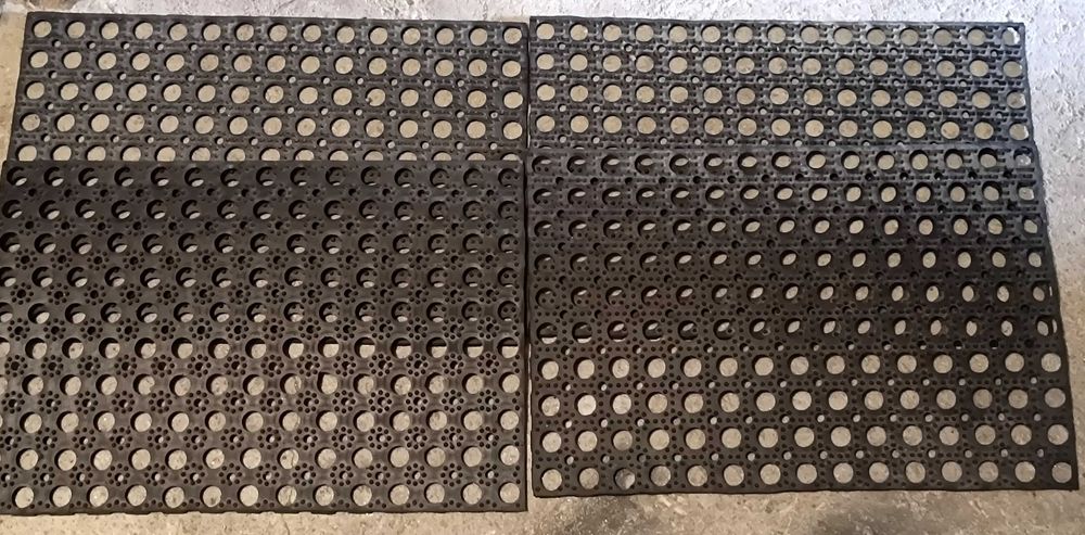 4 Tapetes fortes industriais de borracha para drenagem 59x39cm