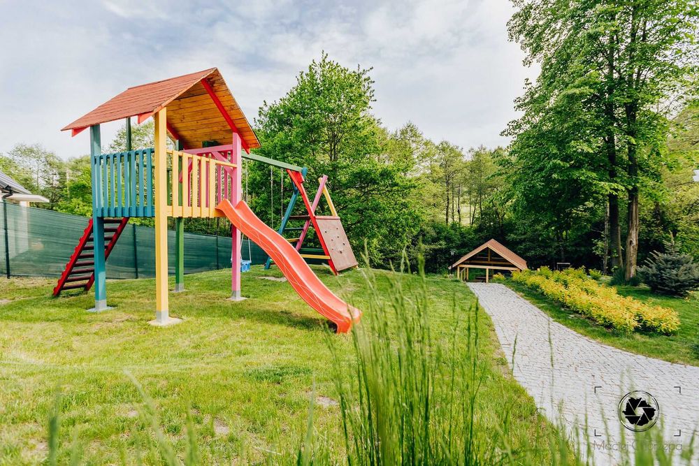 Domek drewnoany góry  stołowe sauna jakuzzy szczeliniec, błędne skały