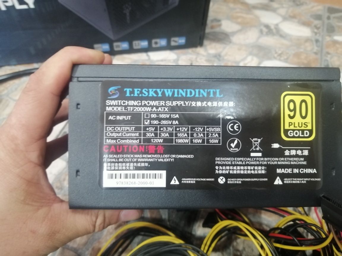 Блок живлення 2000w 90 gold T. F. Skywindintl