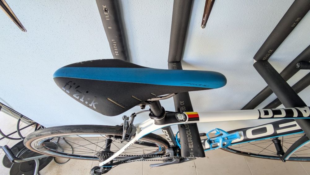 Focus Izalco Team SL AG2R Ultegra DI2 8.0KG