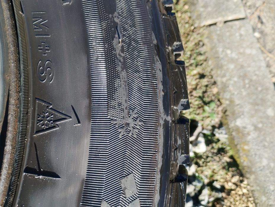 Koła zimowe opony 185/65/R15 Opel Corsa E i inne z czujnikami