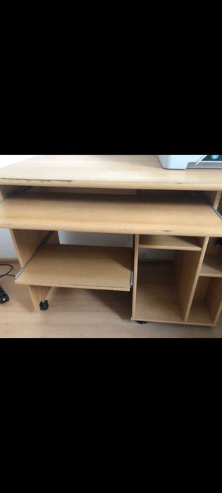 Biurko oddam  za darmo 2 szt