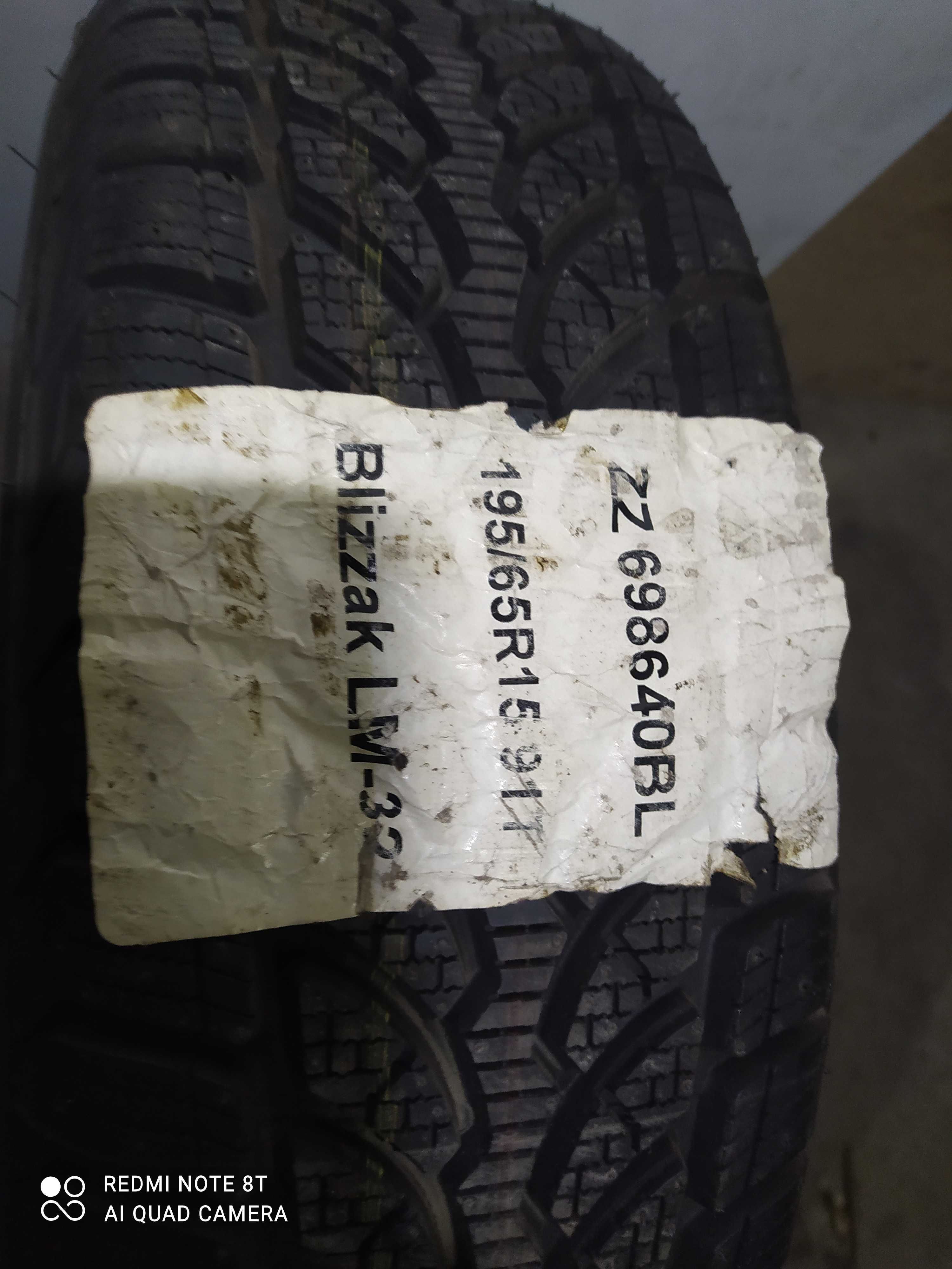 1x Bridgestone Blizzak LM-32 Opona zimowa 195/65/15 nowa