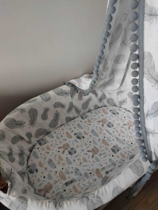 Kosz mojżesza z baldachimem