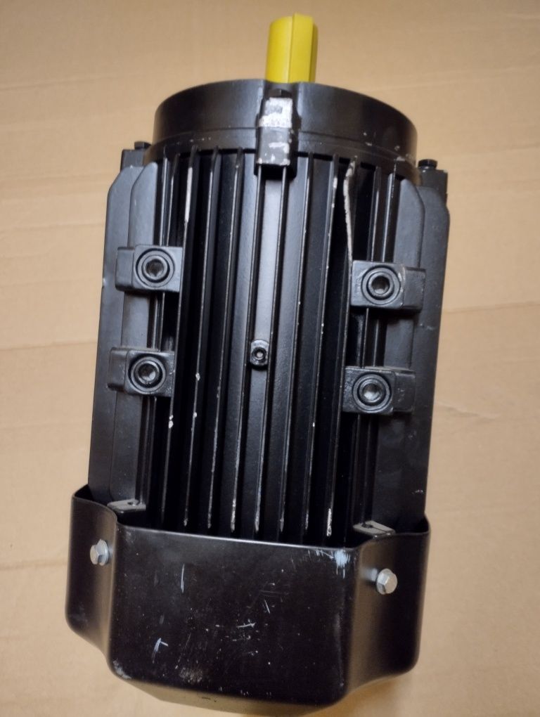 Silnik elektryczny trójfazowy 1.1 kw Moll motor