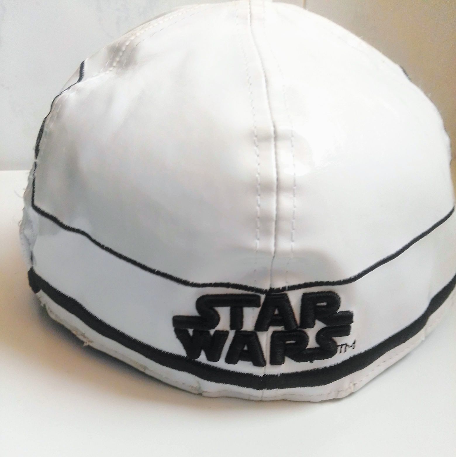 Boné New Era Star Wars Stormtrooper Edição de colecionador.