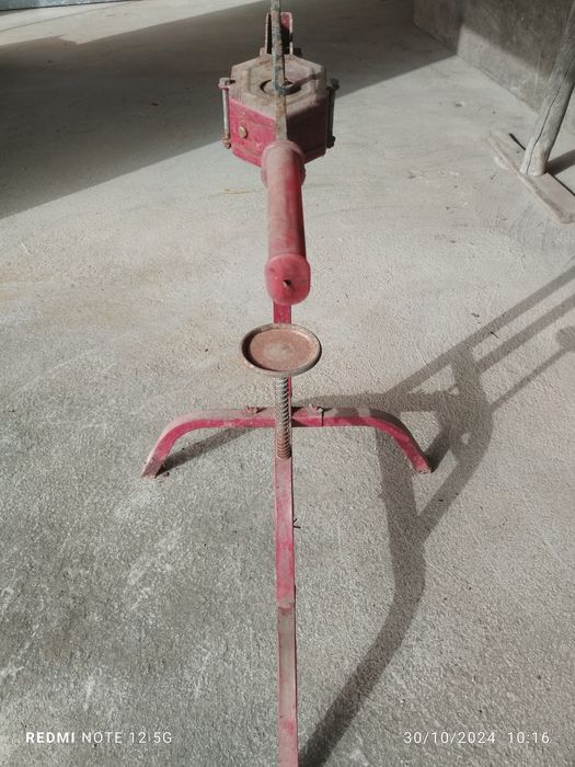 Engarrafador de rolhas