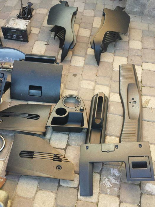 Пластик салона, карти дверей, обшивка  для  FORD FUSION /2002-2012/