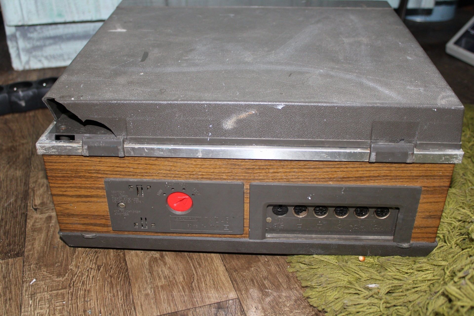 Grundig de luxe to 245 automatic