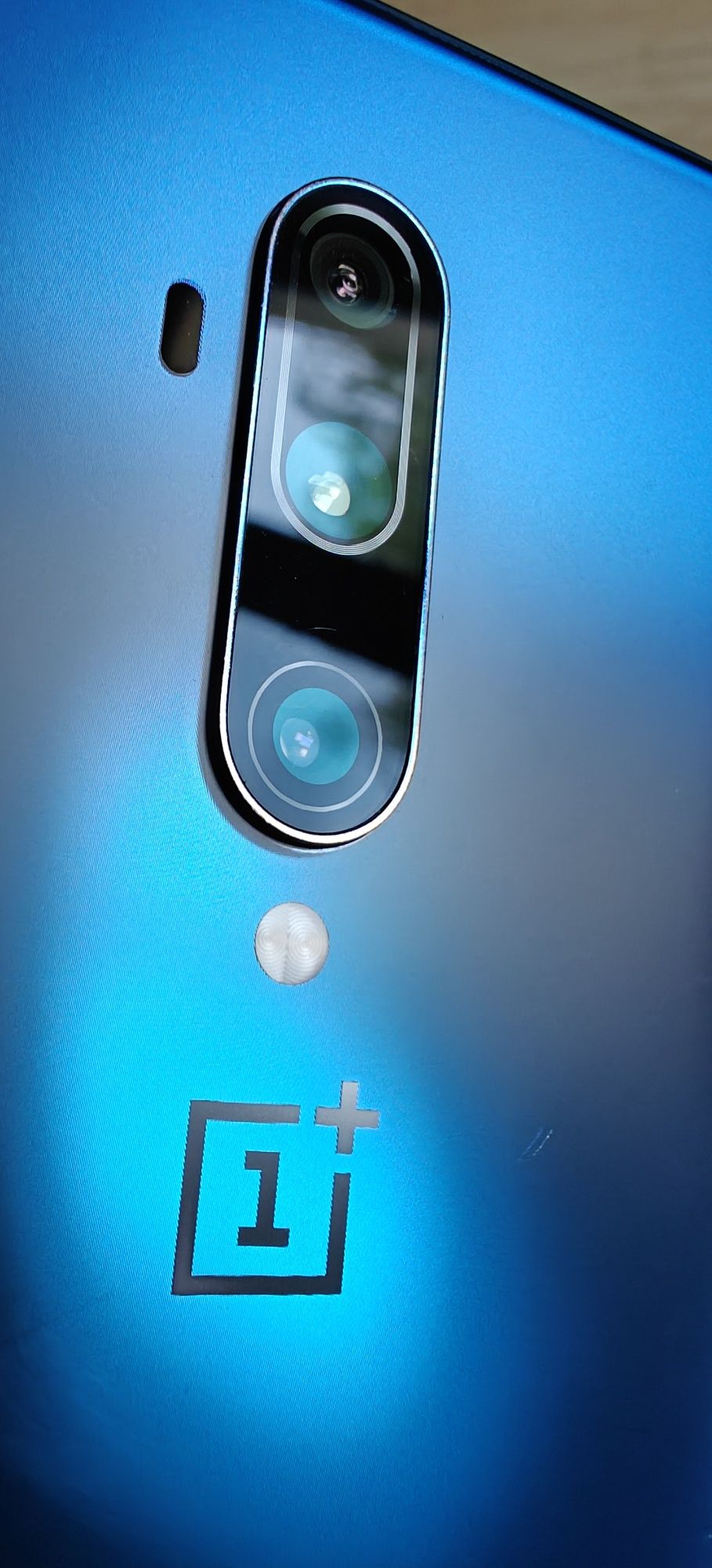 One Plus 7T Pro z ładowarką
