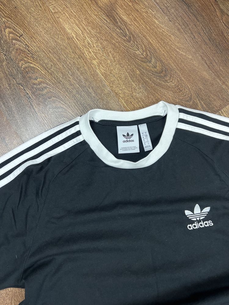 Футболка Adidas Originals