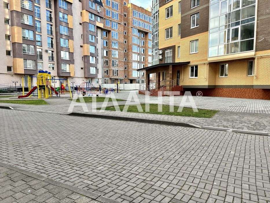 Діючий спорт клуб в новобудові!