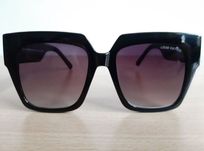 LOUIS VUITTON LV okulary przeciwsłoneczne damskie czarne, złota listwa