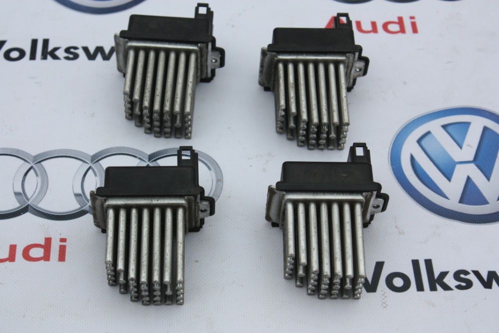Резистор печки \ моторчик заслонки печки Audi A6 C5 Audi A4 B6