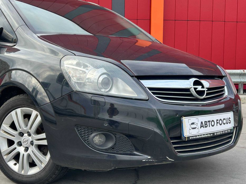 В продажі Opel Zafira 2012 року Можливий обмін/розстрочка