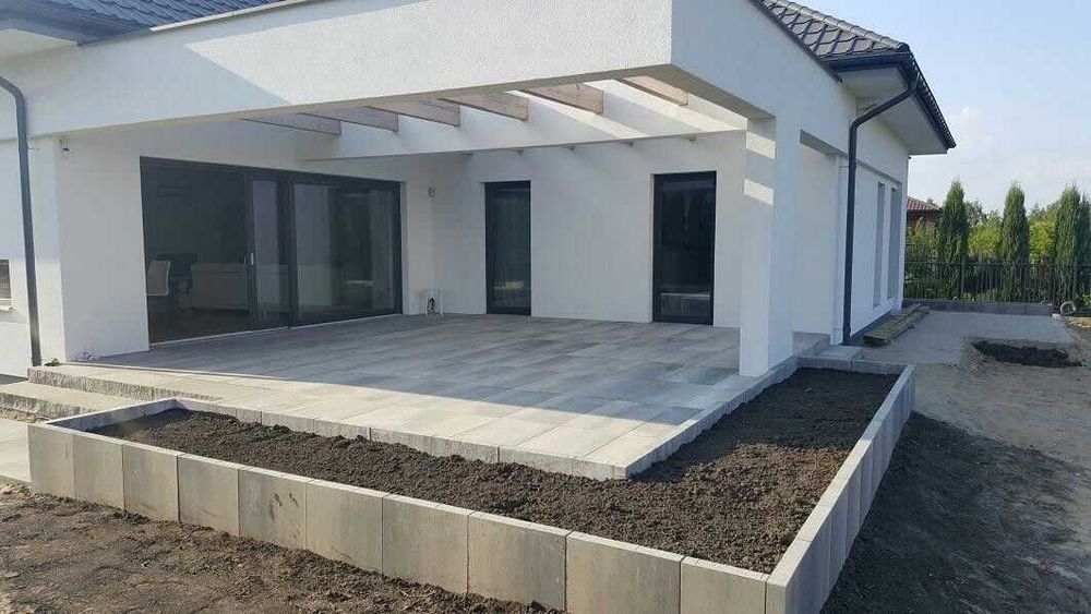 Układanie kostki brukowej