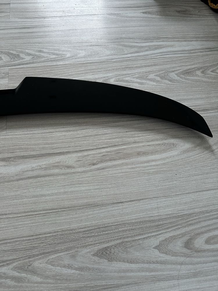 Lotka spoiler spojler do bmw f10/f30 M4 look