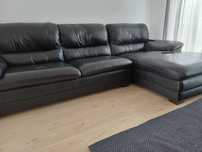 Sofá em pele sintetica com Chaise long de canto