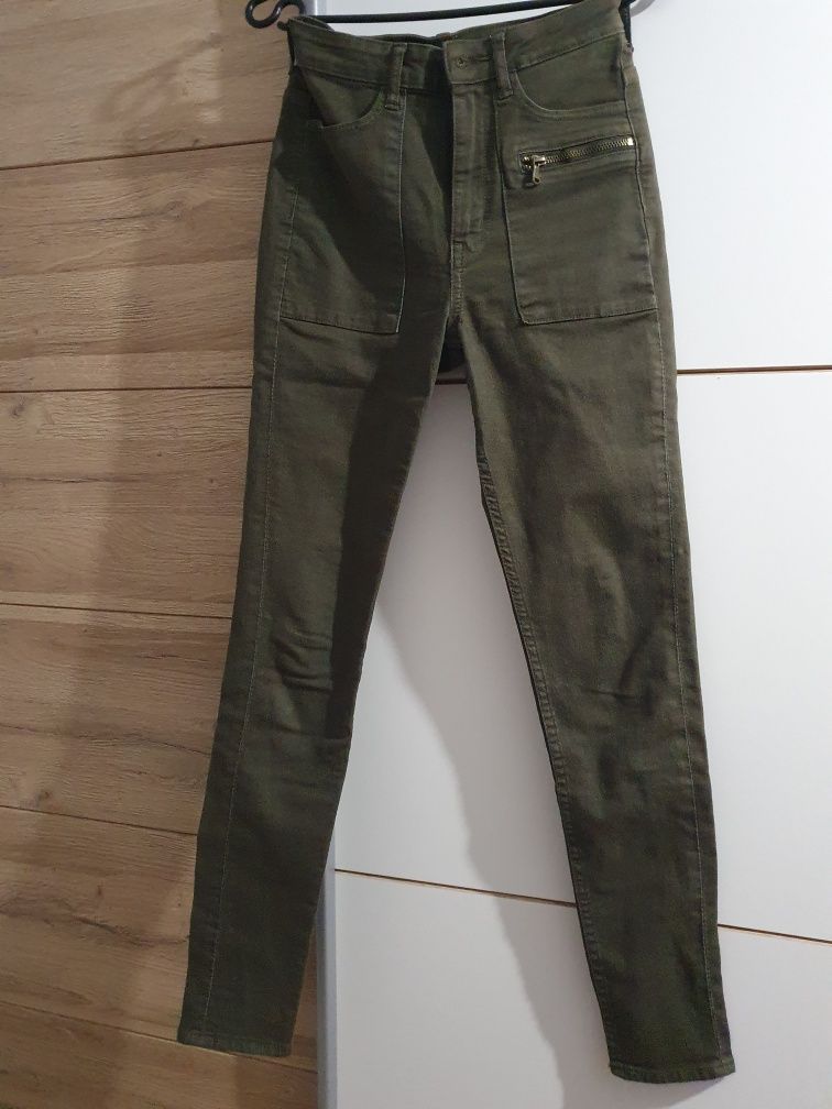 Jeansy khaki H&M