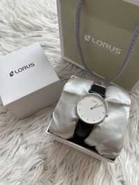 Elegancki zegarek ze skórzanym paskiem Lorus diamentowa tarcza damski
