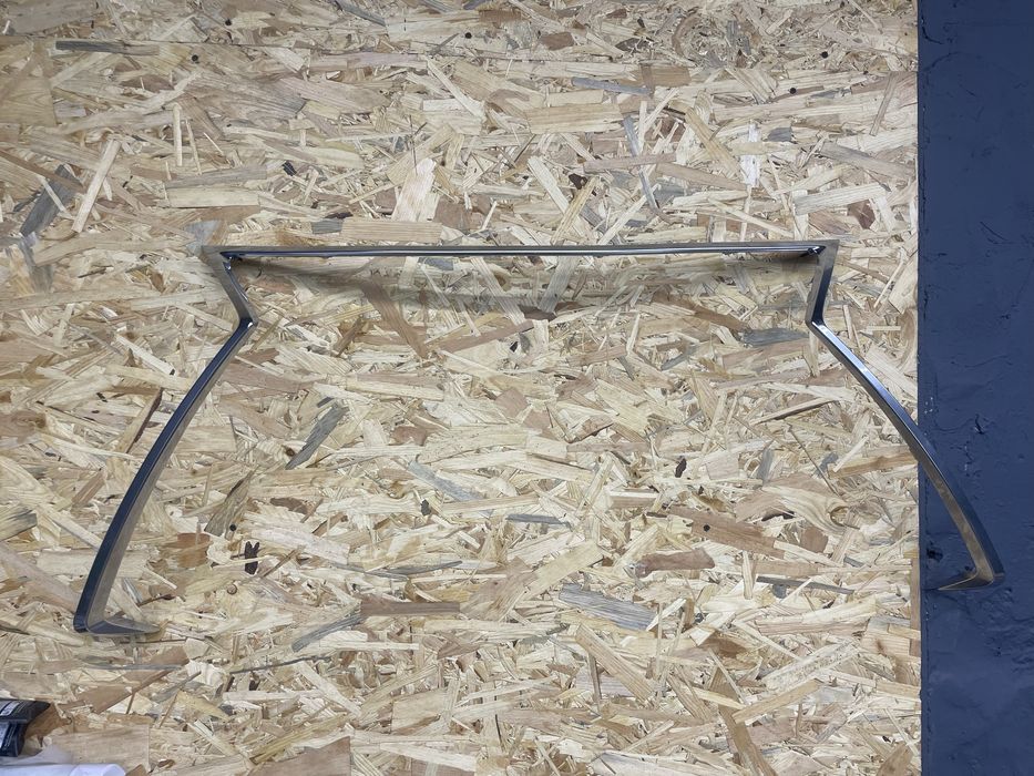 Хром решетки радиатора Lexus NX 2020 год