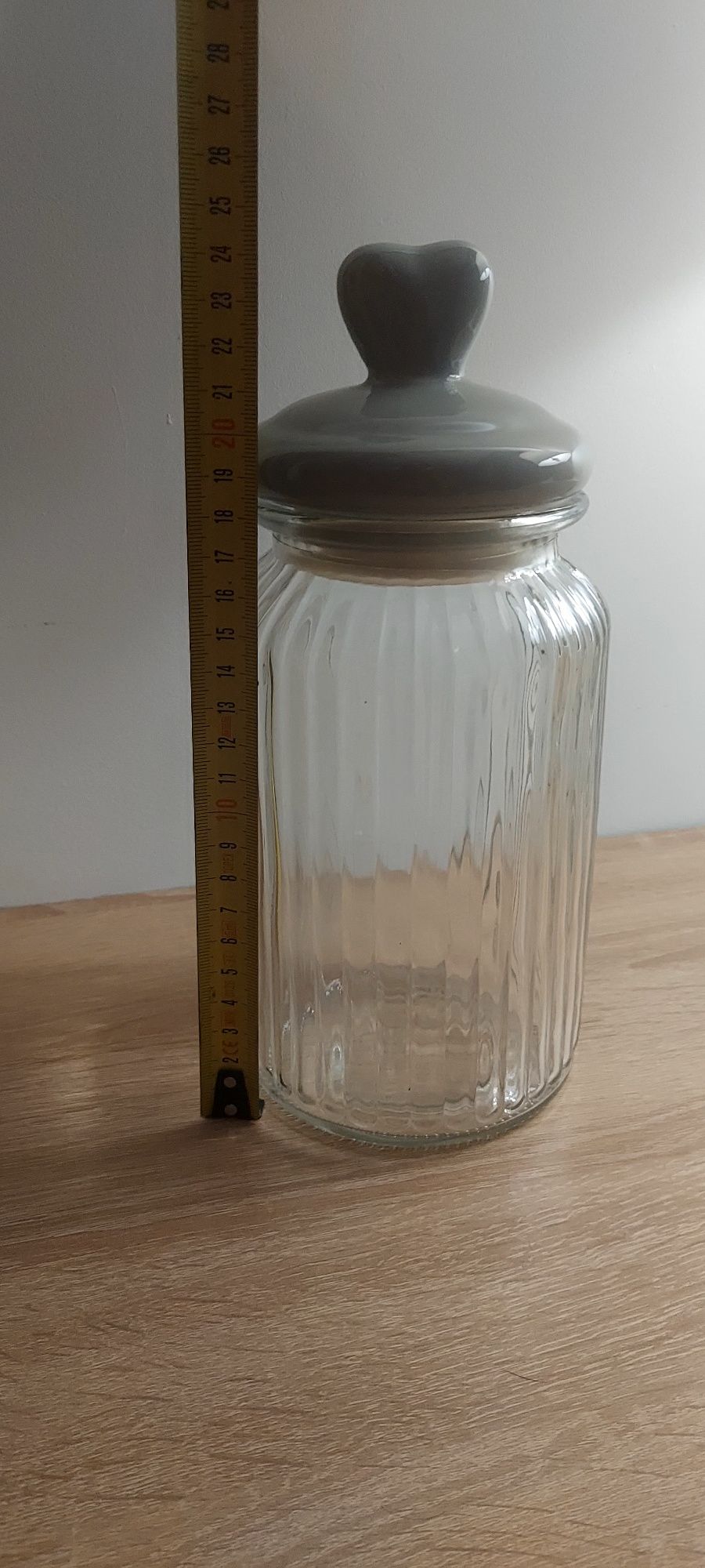 Duży słoik z pokrywką serce szary wys. 24cm