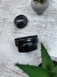 Canon EF-S 24mm f/2.8 STM новий широкоугольный обєктив