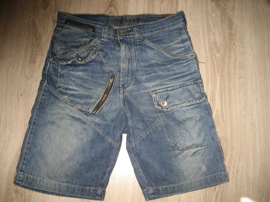 krótkie spodnie jeansy 40/31