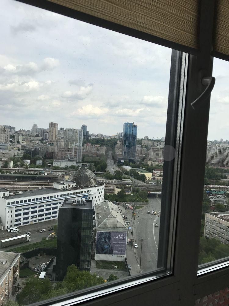 Оренда 3-кімнатної квартири 73м² в ЖК "Квартет".