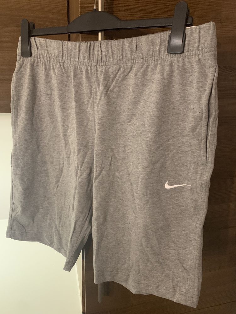 Spodenki nike air L/M