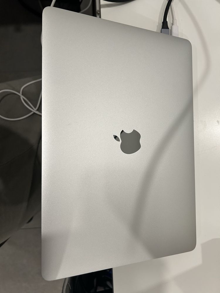 Macbook Pro 13 | I5 2.3 GHz | 8GB RAM | SSD 250GB