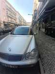 Mercedes-Benz 220