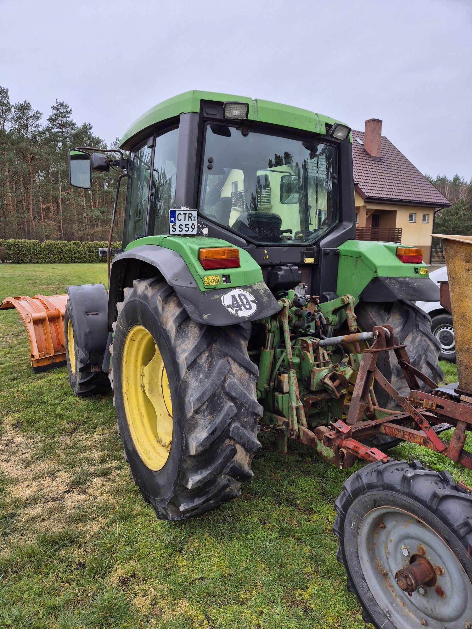 John deere 6100 gotowy do pracy