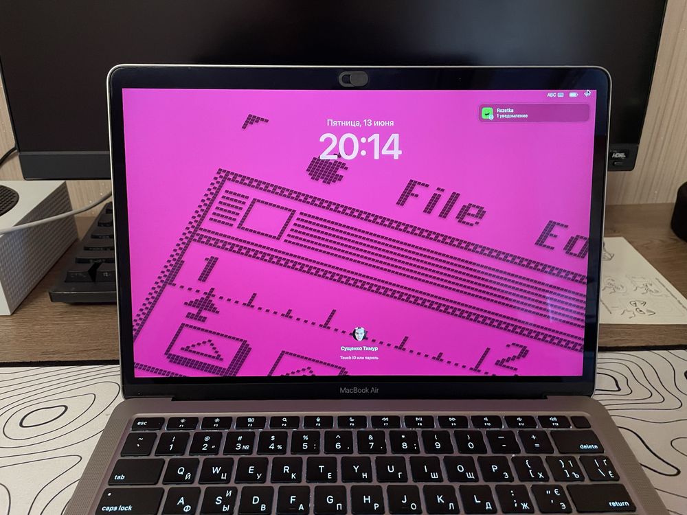 Macbook air m1 2020 8/256