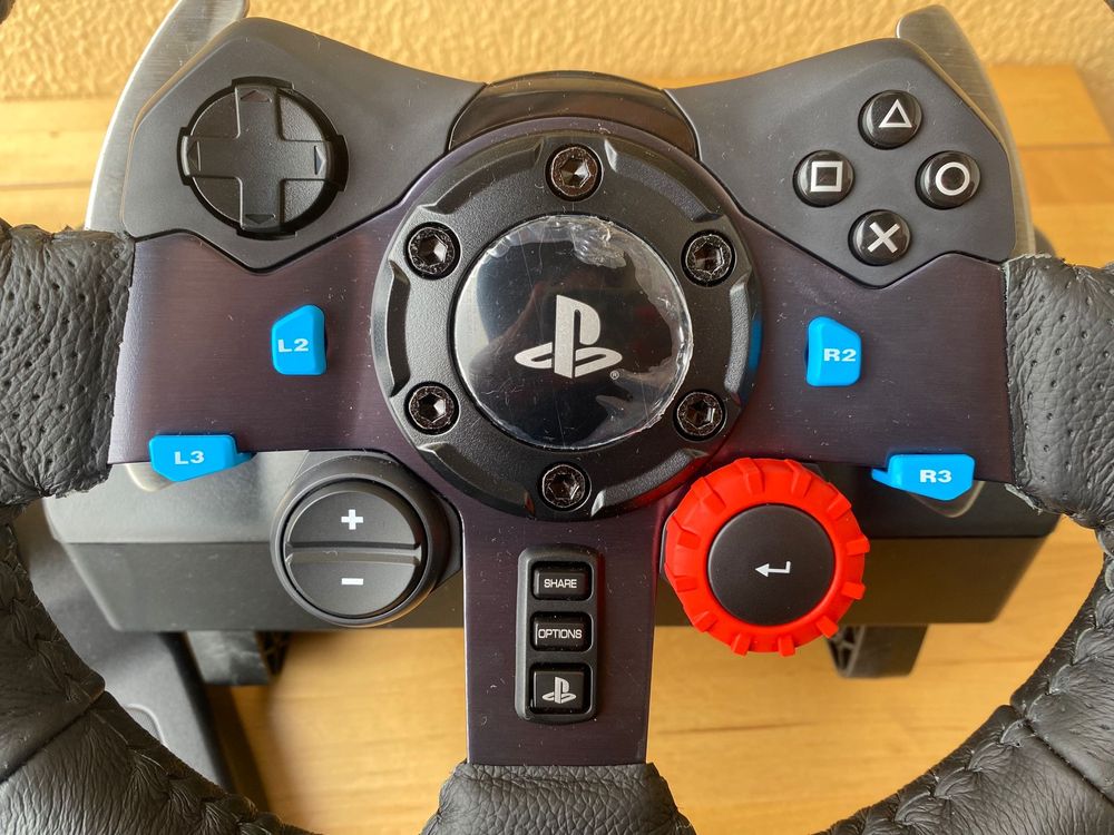 Volante e pedais da logitech G29