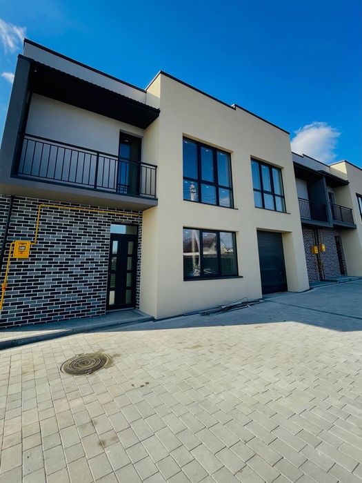 Продаж таунхаусу с Муроване (5 хв від Львова) збудовані, здані, єОселя