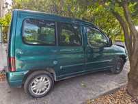 Citroen Berlingo acidentada