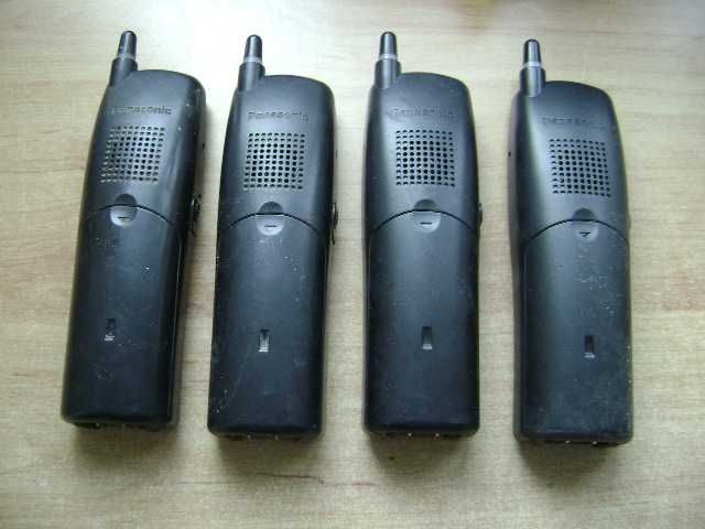 Starocie z PRL - Telefon = Zestaw 12 telefonów na części TANIO
