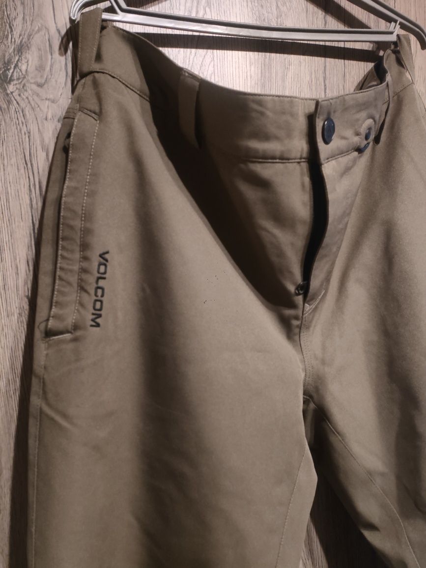 Volcom Spodnie Snowboardowe L 15000/15000