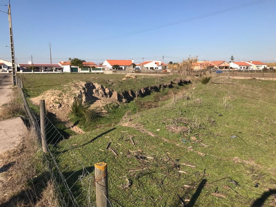 Terreno com 12000m2 nas  fazendas de almeirim