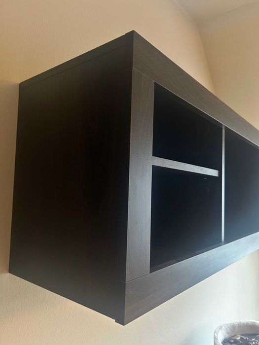 szafka wisząca/ regał z półkami