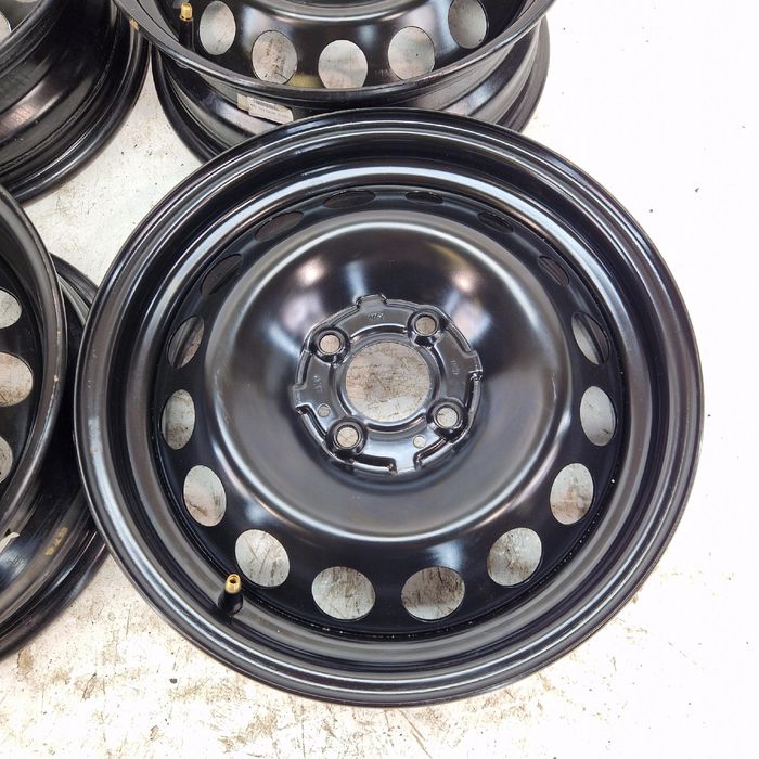 Felgi Stalowe RENAULT OE 5,5J 5J 15" 4X100 ET36 ET38 403006200R