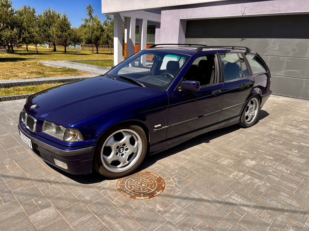 BMW E36 328i VIN nowe skóry