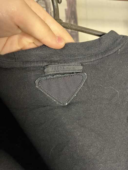 Футболка Prada в черном цвете