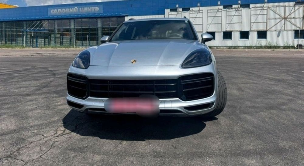 Бампер Porsche Cayenne Panamera Macan